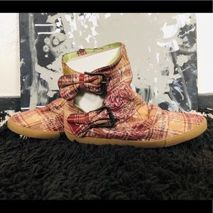 Blowfish Malibu Floral Rabbit/Bootie, Shoes, Boots